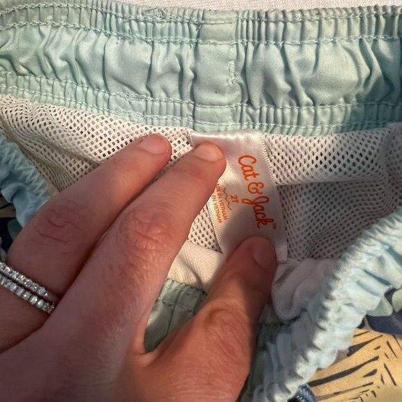 Toddler boys trunks with mesh insert. - Picture 2 of 4